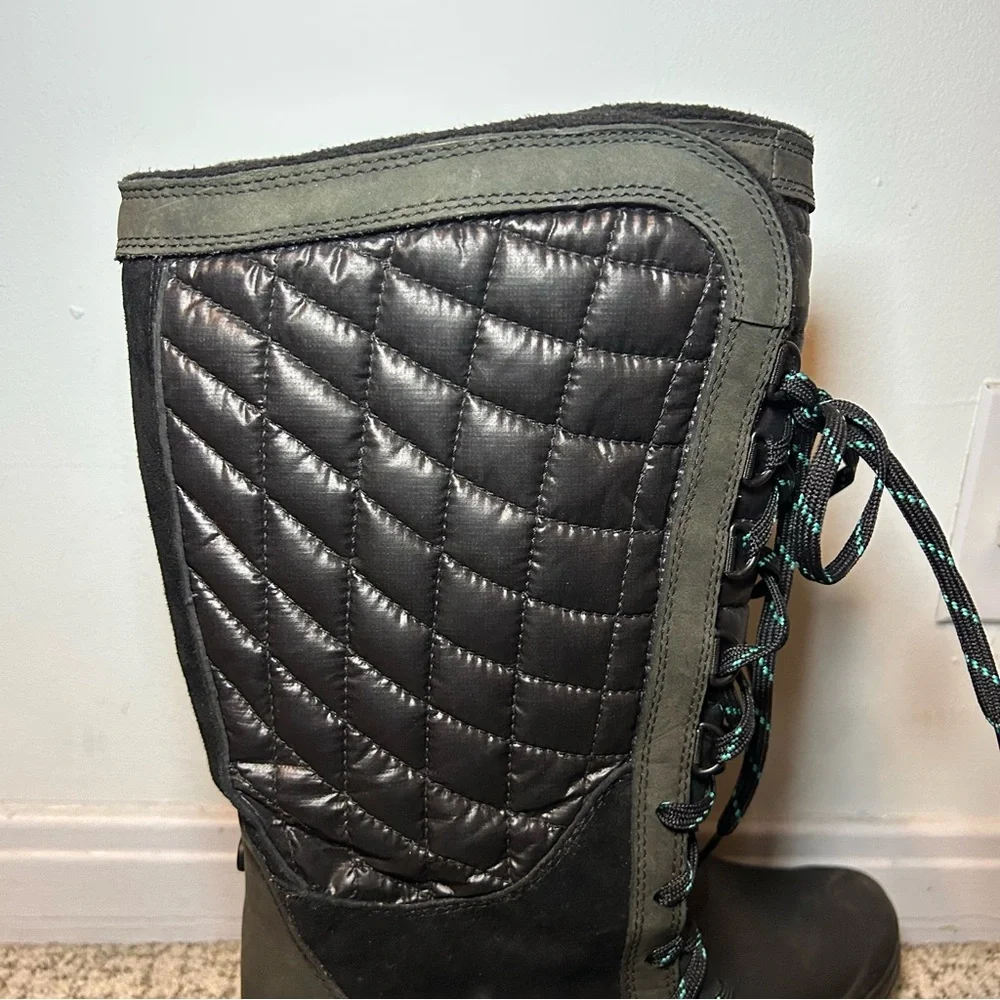 The North Face Black Thermoball Waterproof Utility Lace-Up Winter Boots Size 9.5